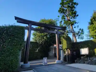 中野沼袋氷川神社の鳥居