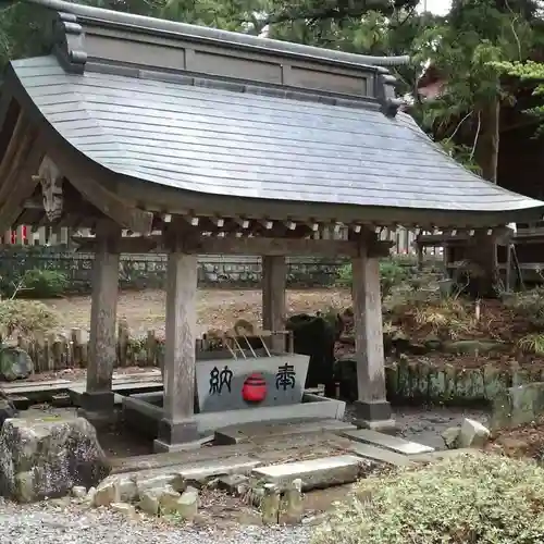 志和古稲荷神社の手水舎