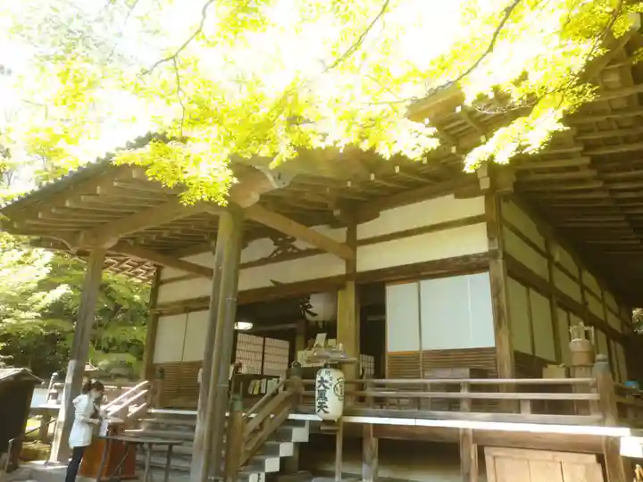 石山寺の本殿・本堂