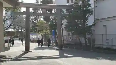 東郷神社の鳥居