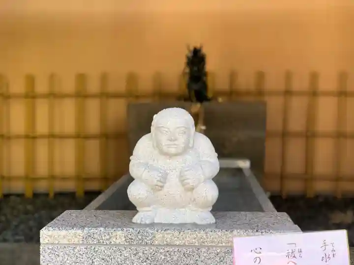 菊名神社の手水舎