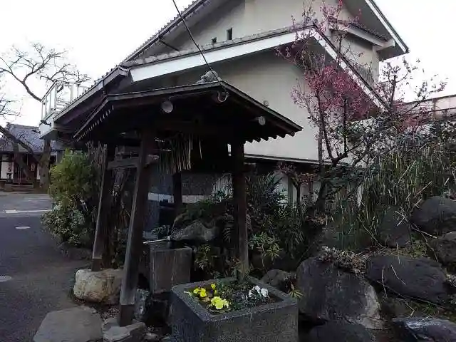 観明寺の手水舎