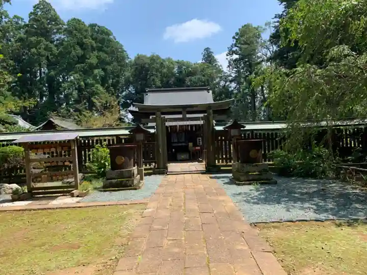 小御門神社の本殿・本堂
