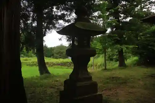 鬼渡神社の建物その他