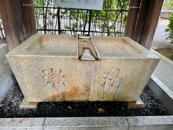 阿佐ヶ谷神明宮の{uncategorized: "未分類", other: "その他", undefined: "問題あり", building: "その他建物", grave: "お墓", sacred_gate: "鳥居", guardian: "狛犬", statue: "像", buddha: "仏像", history: "歴史", nature: "自然", garden: "庭園", animal: "動物", pagoda: "塔", temizu: "手水舎", mountain_gate: "山門・神門", sanctuary: "本殿・本堂", subordinate: "末社・摂社", art: "芸術", scenery: "景色", jizo: "地蔵", ema: "絵馬", goshuin: "御朱印", omikuji: "おみくじ", items: "授与品その他", amulet: "お守り", goshuincho: "御朱印帳", eats: "食事", festival: "お祭り", votive_dance: "神楽", shichigosan: "七五三参", wedding: "結婚式", experience: "体験その他", initially: "初詣", around: "周辺", anti_infection: "感染症対策"}