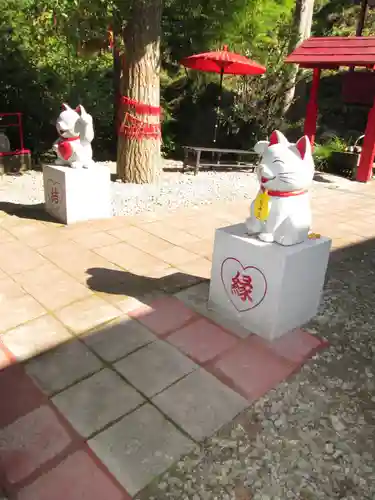 鹿角八坂神社の狛犬