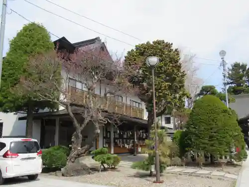 湯倉神社の庭園