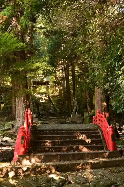両子寺(大分県)
