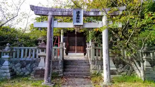 津島神社の鳥居