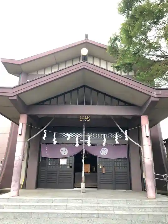 日野八坂神社の本殿・本堂
