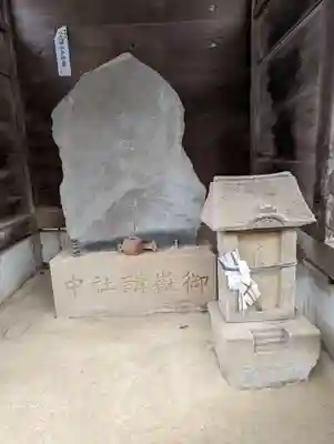 御嶽霊神のその他建物