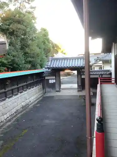 龍照院（常楽寺）の山門・神門