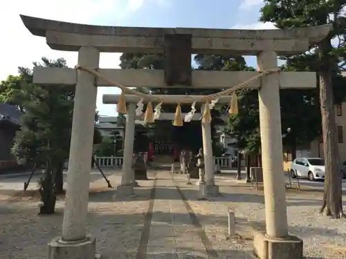 小村田氷川神社の鳥居