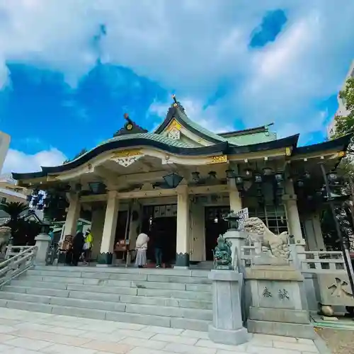 難波八阪神社の本殿