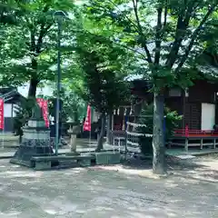 諏訪神社の本殿