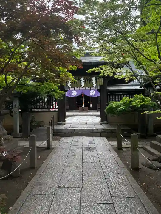 久留米宗社 日吉神社の{uncategorized: "未分類", other: "その他", undefined: "問題あり", building: "その他建物", grave: "お墓", sacred_gate: "鳥居", guardian: "狛犬", statue: "像", buddha: "仏像", history: "歴史", nature: "自然", garden: "庭園", animal: "動物", pagoda: "塔", temizu: "手水舎", mountain_gate: "山門・神門", sanctuary: "本殿・本堂", subordinate: "末社・摂社", art: "芸術", scenery: "景色", jizo: "地蔵", ema: "絵馬", goshuin: "御朱印", omikuji: "おみくじ", items: "授与品その他", amulet: "お守り", goshuincho: "御朱印帳", eats: "食事", festival: "お祭り", votive_dance: "神楽", shichigosan: "七五三参", wedding: "結婚式", experience: "体験その他", initially: "初詣", around: "周辺", anti_infection: "感染症対策"}