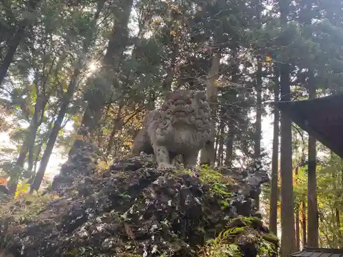 富士山東口本宮 冨士浅間神社の狛犬