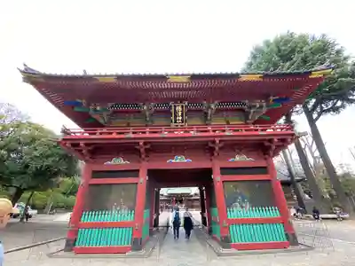 根津神社の山門・神門
