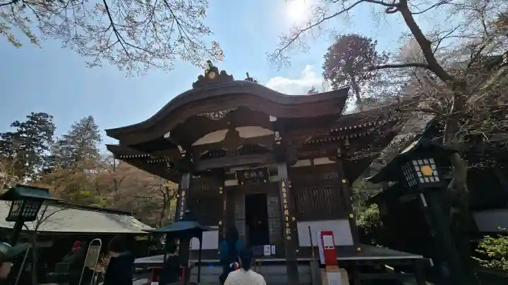高幡不動尊 金剛寺の{uncategorized: "未分類", other: "その他", undefined: "問題あり", building: "その他建物", grave: "お墓", sacred_gate: "鳥居", guardian: "狛犬", statue: "像", buddha: "仏像", history: "歴史", nature: "自然", garden: "庭園", animal: "動物", pagoda: "塔", temizu: "手水舎", mountain_gate: "山門・神門", sanctuary: "本殿・本堂", subordinate: "末社・摂社", art: "芸術", scenery: "景色", jizo: "地蔵", ema: "絵馬", goshuin: "御朱印", omikuji: "おみくじ", items: "授与品その他", amulet: "お守り", goshuincho: "御朱印帳", eats: "食事", festival: "お祭り", votive_dance: "神楽", shichigosan: "七五三参", wedding: "結婚式", experience: "体験その他", initially: "初詣", around: "周辺", anti_infection: "感染症対策"}
