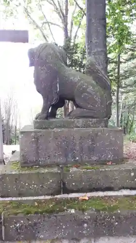 神居神社の狛犬