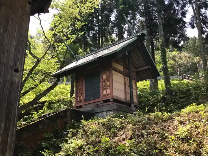 境神社の本殿・本堂