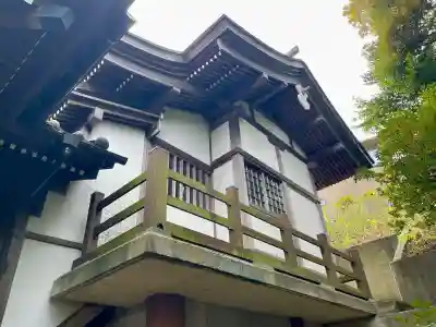 八杉神社の{uncategorized: "未分類", other: "その他", undefined: "問題あり", building: "その他建物", grave: "お墓", sacred_gate: "鳥居", guardian: "狛犬", statue: "像", buddha: "仏像", history: "歴史", nature: "自然", garden: "庭園", animal: "動物", pagoda: "塔", temizu: "手水舎", mountain_gate: "山門・神門", sanctuary: "本殿・本堂", subordinate: "末社・摂社", art: "芸術", scenery: "景色", jizo: "地蔵", ema: "絵馬", goshuin: "御朱印", omikuji: "おみくじ", items: "授与品その他", amulet: "お守り", goshuincho: "御朱印帳", eats: "食事", festival: "お祭り", votive_dance: "神楽", shichigosan: "七五三参", wedding: "結婚式", experience: "体験その他", initially: "初詣", around: "周辺", anti_infection: "感染症対策"}
