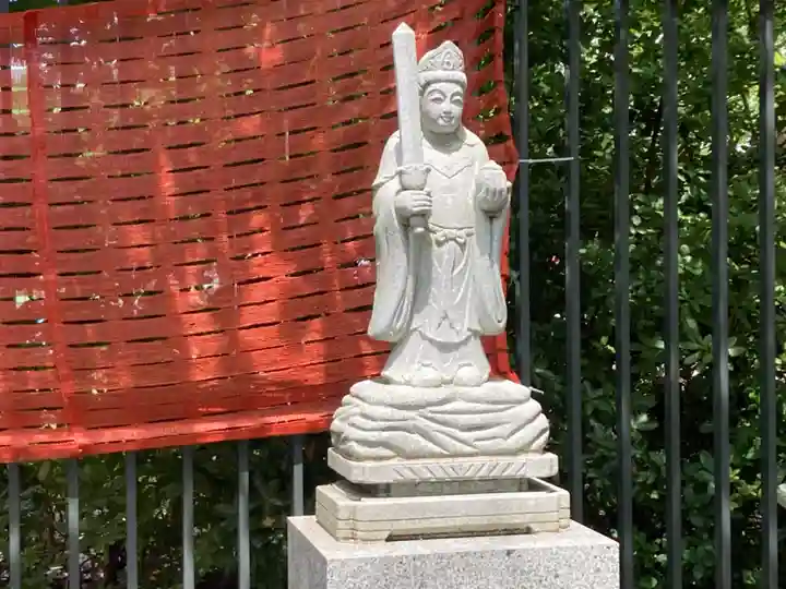 菊名池弁財天の仏像