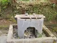 春日神社の手水舎