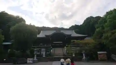 近江神宮の本殿・本堂