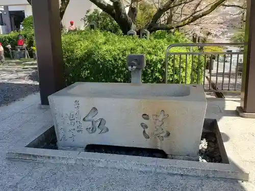 覚王山 日泰寺の手水舎
