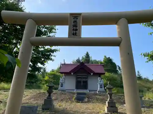 西芭露神社の鳥居