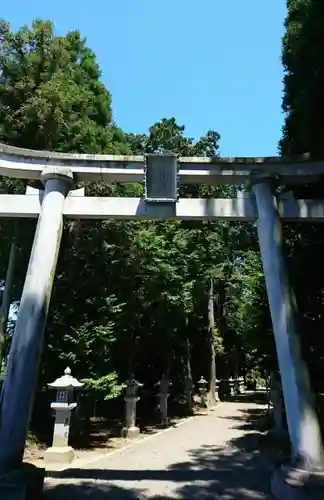 苗村神社の鳥居