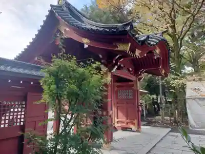 秩父神社の山門・神門