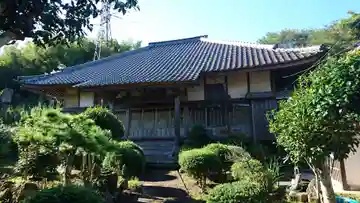 萬年山延命寺の本殿・本堂