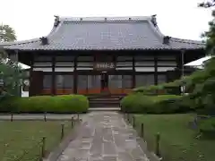 長松寺の本殿