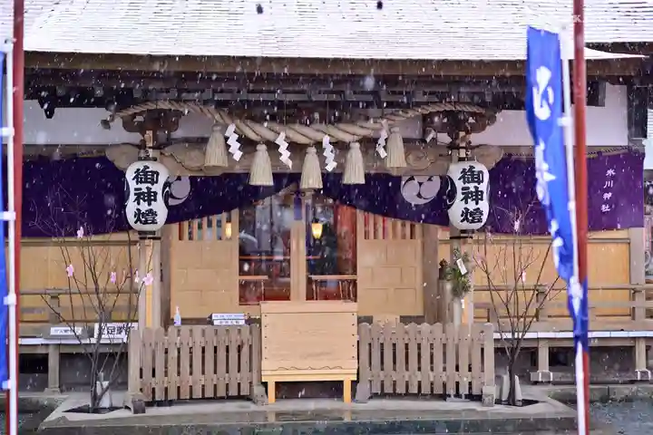 相模原氷川神社の本殿・本堂
