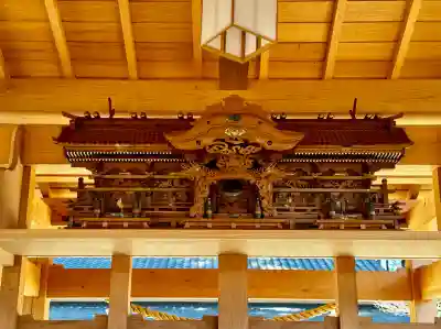 賀茂神社の{uncategorized: "未分類", other: "その他", undefined: "問題あり", building: "その他建物", grave: "お墓", sacred_gate: "鳥居", guardian: "狛犬", statue: "像", buddha: "仏像", history: "歴史", nature: "自然", garden: "庭園", animal: "動物", pagoda: "塔", temizu: "手水舎", mountain_gate: "山門・神門", sanctuary: "本殿・本堂", subordinate: "末社・摂社", art: "芸術", scenery: "景色", jizo: "地蔵", ema: "絵馬", goshuin: "御朱印", omikuji: "おみくじ", items: "授与品その他", amulet: "お守り", goshuincho: "御朱印帳", eats: "食事", festival: "お祭り", votive_dance: "神楽", shichigosan: "七五三参", wedding: "結婚式", experience: "体験その他", initially: "初詣", around: "周辺", anti_infection: "感染症対策"}