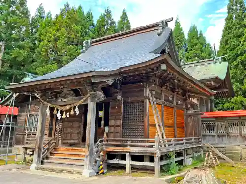 浪岡八幡宮の本殿