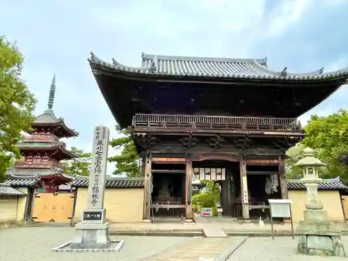 鶴林寺(兵庫県)