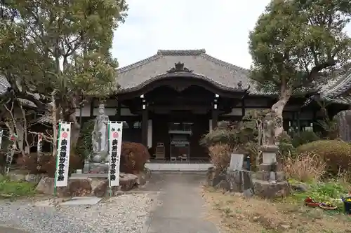 円観寺の本殿・本堂