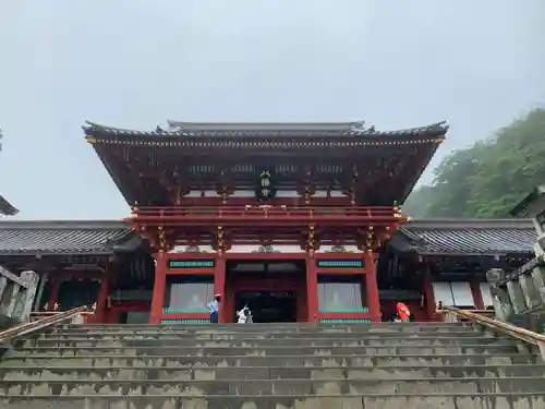 鶴岡八幡宮の山門