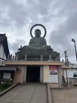 大仏寺の{uncategorized: "未分類", other: "その他", undefined: "問題あり", building: "その他建物", grave: "お墓", sacred_gate: "鳥居", guardian: "狛犬", statue: "像", buddha: "仏像", history: "歴史", nature: "自然", garden: "庭園", animal: "動物", pagoda: "塔", temizu: "手水舎", mountain_gate: "山門・神門", sanctuary: "本殿・本堂", subordinate: "末社・摂社", art: "芸術", scenery: "景色", jizo: "地蔵", ema: "絵馬", goshuin: "御朱印", omikuji: "おみくじ", items: "授与品その他", amulet: "お守り", goshuincho: "御朱印帳", eats: "食事", festival: "お祭り", votive_dance: "神楽", shichigosan: "七五三参", wedding: "結婚式", experience: "体験その他", initially: "初詣", around: "周辺", anti_infection: "感染症対策"}
