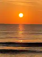 稲佐の浜 弁天島の景色