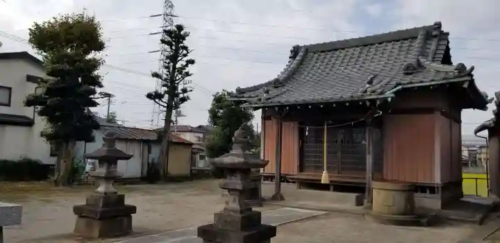 下新田稲荷神社の本殿・本堂