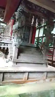 巌島神社の本殿・本堂