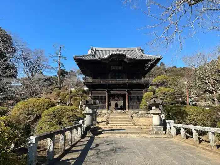 高麗山聖天院の山門