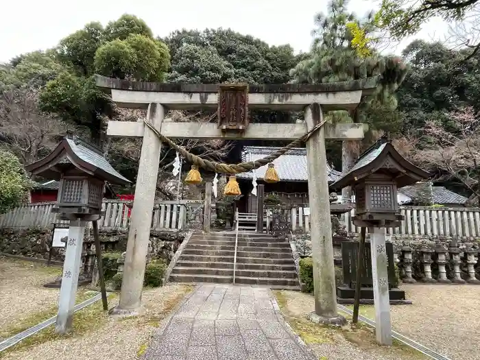 橿森神社の鳥居