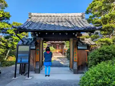 慈雲寺の山門・神門