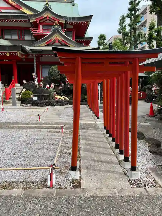 京濱伏見稲荷神社(神奈川県)