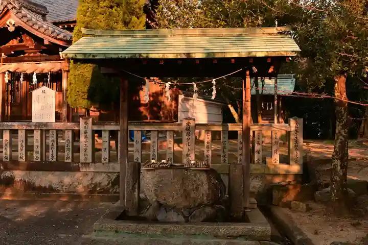 湯神社(愛媛県)